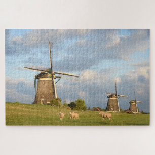 Landschaft mit Windmühlen und Schafen Puzzle
