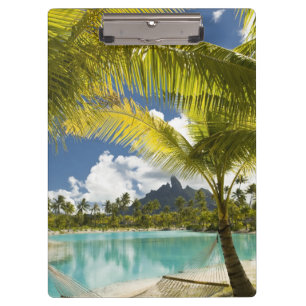 Landschaft und Landschaft des neuen Luxus St. Regi Klemmbrett