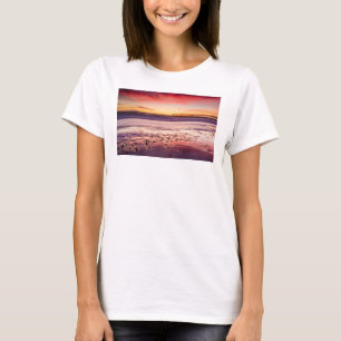 Landschaft und Pier bei Sonnenuntergang, CA T-Shirt