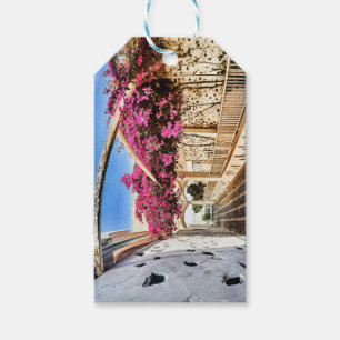 Landschaftliche Allee in Santorin, Griechenland Geschenkanhänger