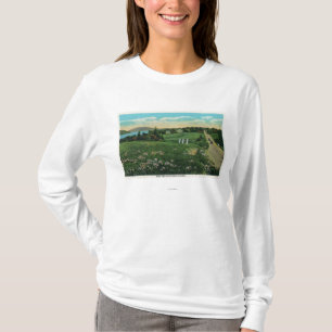 Landschaftliche Land-Ansicht, über die Hügel und T-Shirt
