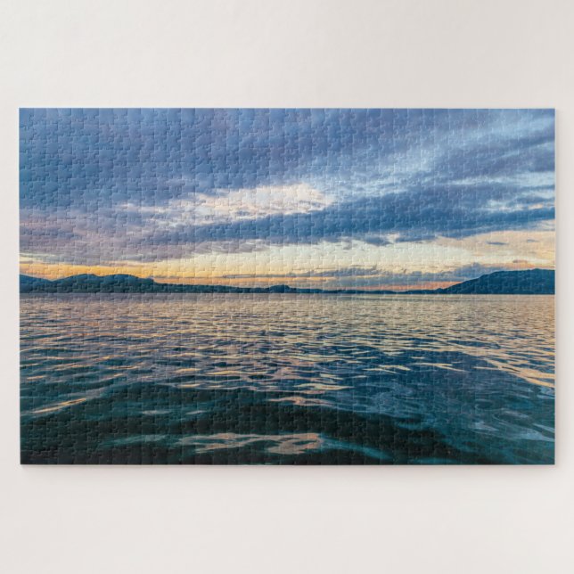 Landschaftliche Landschaft des Lago Maggiore bei S Puzzle (Horizontal)