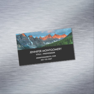 Landschaftliche Landschaftsfotografie über Berg un Magnetische Visitenkarte