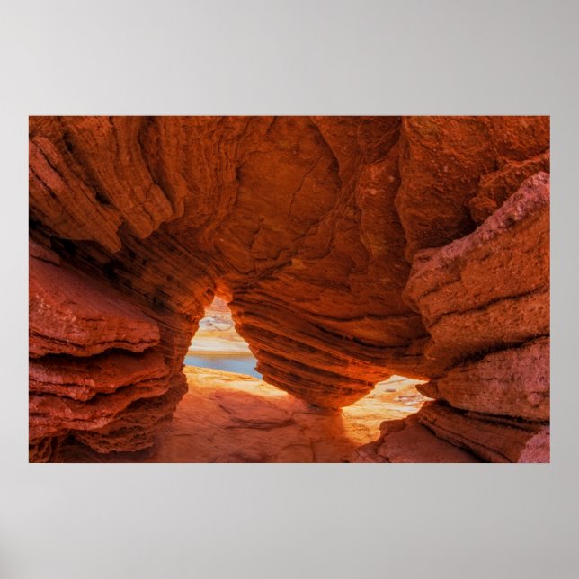 Landschaftliche Sandsteinhöhle Poster (Vorne)