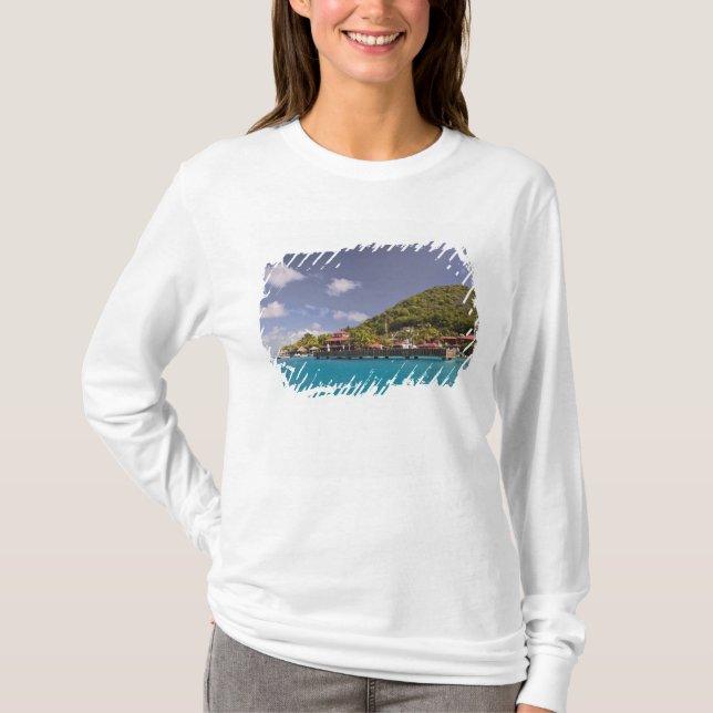 Landschaftliche Sicht auf die Bitter End Yacht Clu T-Shirt (Vorderseite)