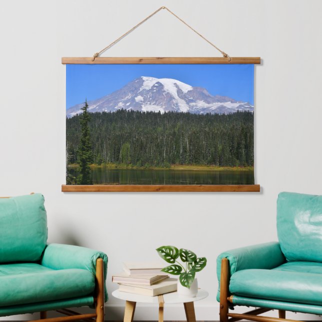 Landschaftlicher Berg Rainier und Seenlandschaft Wandteppich Mit Holzrahmen (Wohnzimmer)