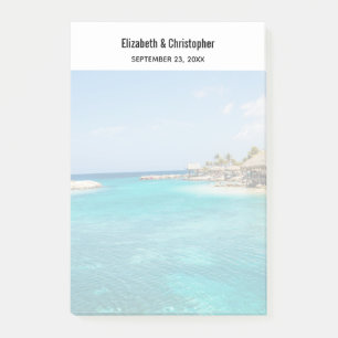 Landschaftlicher tropischer Strand mit strohgedeck Post-it Klebezettel