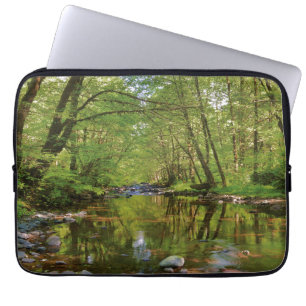 Landschaftlicher Wilson-Fluss Laptopschutzhülle