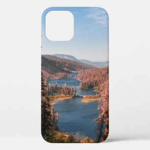 LANDSCHAFTSFOTO VON BÄUMEN IN DER NÄHE DES WASSERK Case-Mate iPhone HÜLLE
