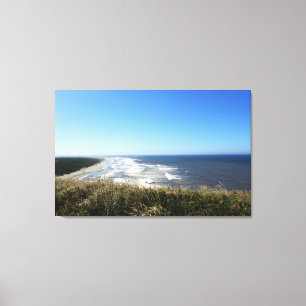 Landschaftsfotografie von Meer, Strand, blauem Him Leinwanddruck