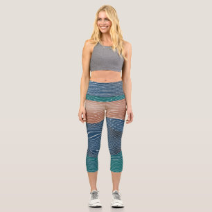 Landschaftshügel: nahtloses Muster. Capri Leggings