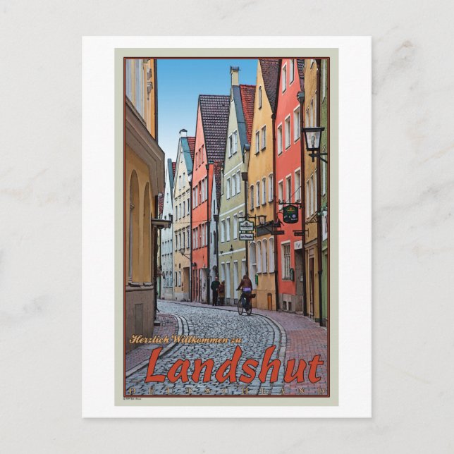Landshut - Biker auf Cobblestone Alley Postkarte (Vorderseite)