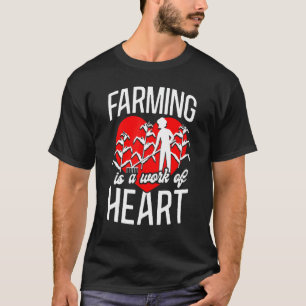 Landwirtschaft Bauer Herzenbau Mädchen Es ist ein  T-Shirt