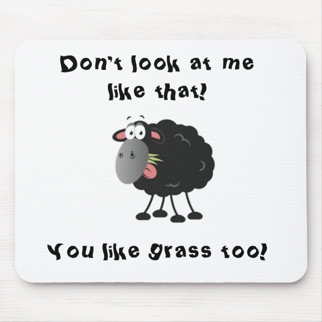 Lange verlorenes Lamm: Gras isst schwarzes Schaf Mousepad (Vorne)