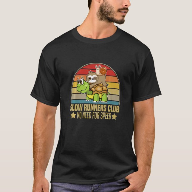 Langläufer Club Keine Need for Speed Sloth Turtle T-Shirt (Vorderseite)