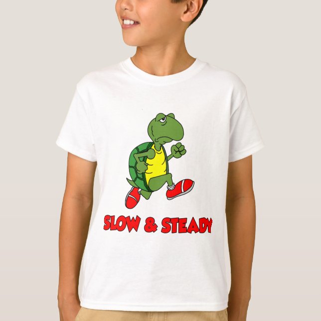 Langsame und stetig laufende Schildkröte T-Shirt (Vorderseite)