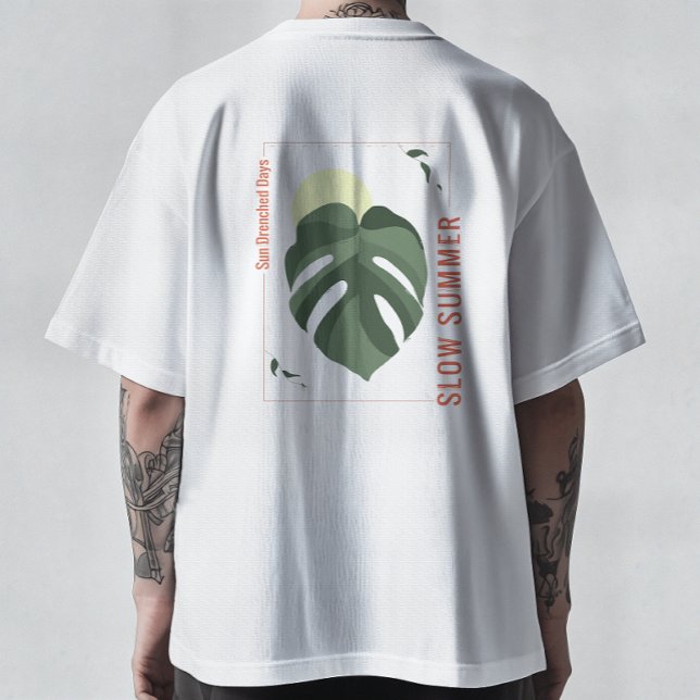 Langsames Sommer Monstera Exemplar T-Shirt (Von Creator hochgeladen)