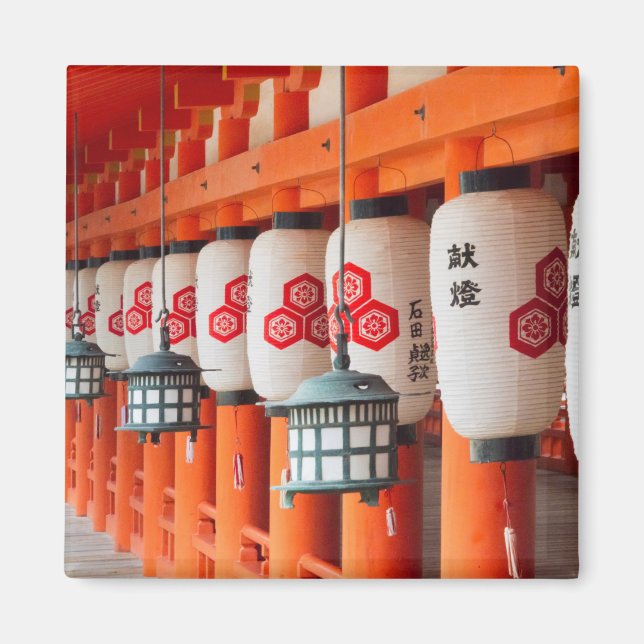 Lanterns im Itsukushima-Schrein Magnet (Vorne)