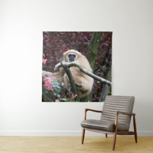 Lar Gibbon's Scarlet Retreat Wandteppich