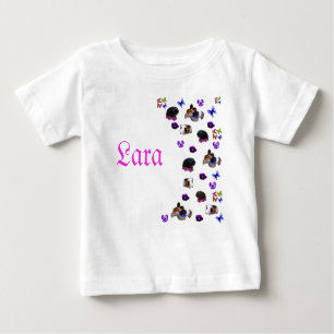"Lara", Name mit Guinea von Schweinen und Stiefmüt Baby T-shirt