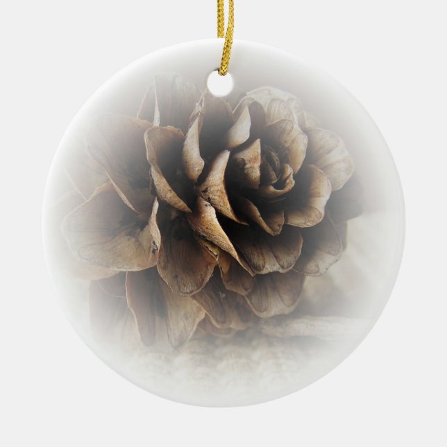 Larch Cone Keramikornament (Vorne)