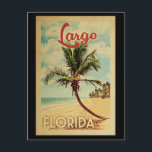 Largo Palm Tree Vintage Travel Postkarte<br><div class="desc">Ein einzigartig Retro Mitte des Jahrhunderts moderne Largo Florida Kunstdruck im Vintage Reiseplakatstil. Es verfügt über eine geschwungene Palme am Sandstrand mit Ozean unter einem blauen bewölkten Himmel.</div>
