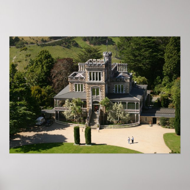 Larnach Castle, Dunedin, Neuseeland - Luft Poster (Vorne)