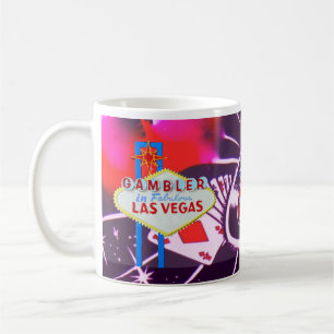 Las Vegas-Zeichen mit Kasino-Würfeln und Roulette Kaffeetasse