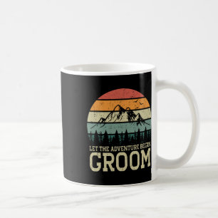 Lass das Abenteuer Begin Groom Just Married Paares Kaffeetasse