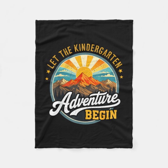 Lass den Kindergarten-Abenteuerbeginn zurück zu Fleecedecke (Vorderseite)