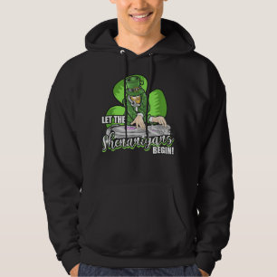 Lass den Shenanigans Begin! DJ Saint Patrick Spaß Hoodie