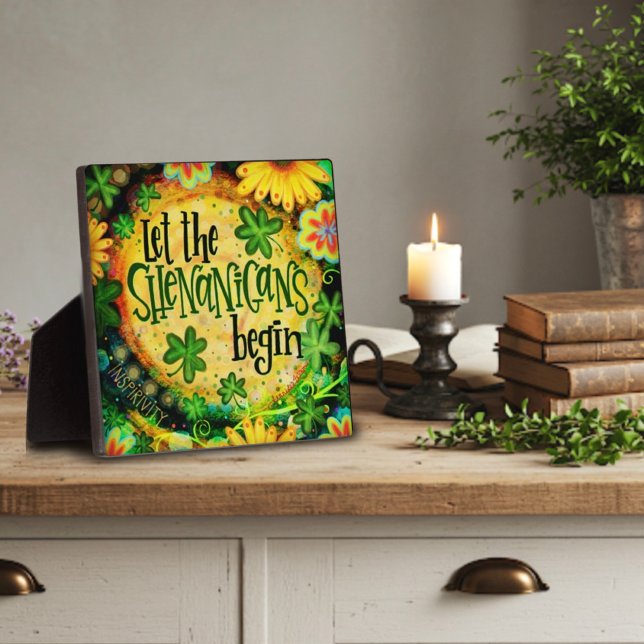 Lass der Shenanigans Begin irischen Kleeblatts Fotoplatte (Von Creator hochgeladen)