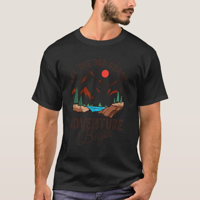 Lass des 3. Grade Adventure Begin Funny Third Grad T-Shirt (Vorderseite)