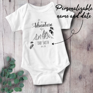 Lass des Adventure beginnt personalisierbare Bezei Baby Strampler