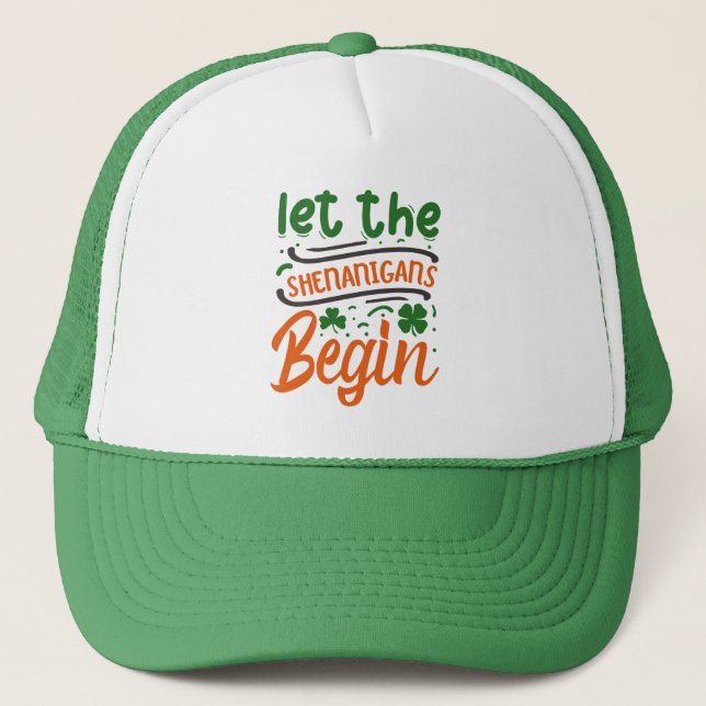 Lass des Begin St Patrick's Day  Truckerkappe (Vorderseite)