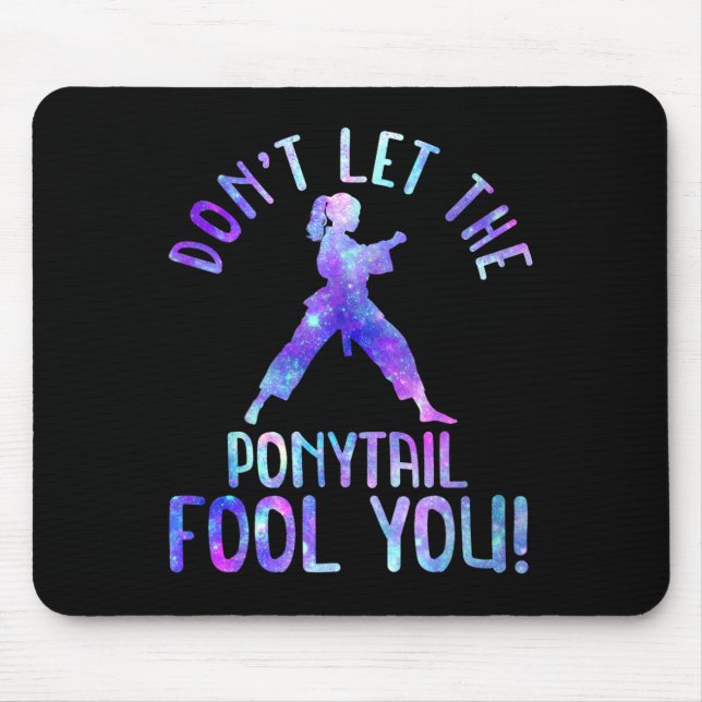 Lass dich nicht vom Pferdeschwanz täuschen Lustig  Mousepad (Vorne)