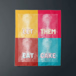 "Lass ihnen Eat Cake": Marie Antoinette (Pop art) Wandteppich<br><div class="desc">Ja ja,  wir wissen,  dass sie es wahrscheinlich nicht gesagt hat,  aber "Lass ihnen Kuchen essen" ist nur ein ikonisches Marie-Antoinette-Zitat. Pop-Kunst in kräftigen,  fetten Farben (rot,  rosa,  aquamarin und goldgelb) spielt auf einem Vintagen Porträt der einstigen Königin von Frankreich; das Ergebnis ist eine Wange-Hommage an eine kultistische Figur.</div>