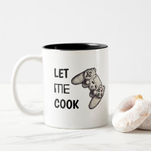 Lass mich kochen Lustiger Videospiel-Controller Zweifarbige Tasse