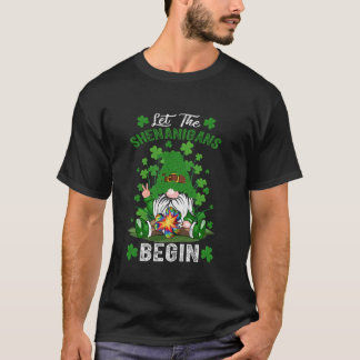 Lass Shenanigans Begin Gnome Kleeblatt Gefärbte Kr T-Shirt