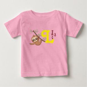 Lass uns ausgehen Niedlich Hanging Sloth Funny Baby T-shirt