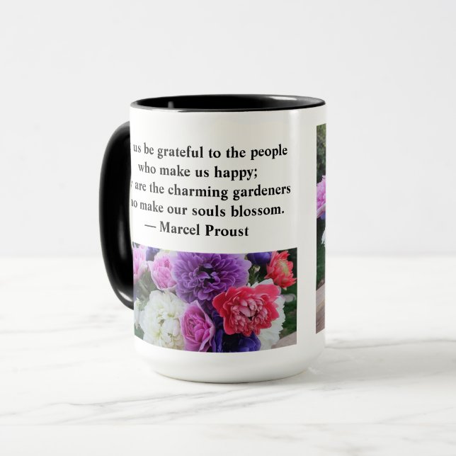 Lass uns dankbar zu den Menschen, die uns glücklic Tasse (Vorderseite Links)