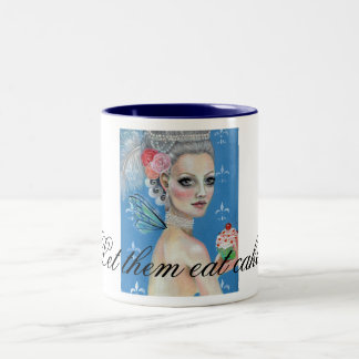 Lasse sie Kuchen essen Zweifarbige Tasse