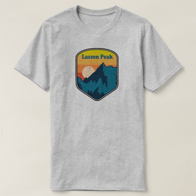 Lassen Peak California Sunrise T-Shirt (Design vorne)
