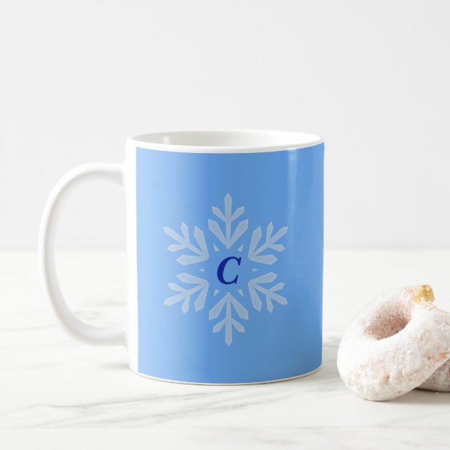 Lassen Sie es die blaue Monogramm-Tasse schneien Kaffeetasse (Mit Donut)