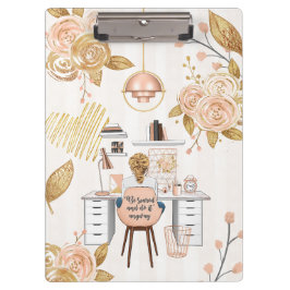 Lassen Sie sich erschrecken und machen Sie es auf Klemmbrett