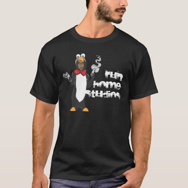 Lassen Sie ZuhausePenguin laufen T-Shirt (Vorderseite)