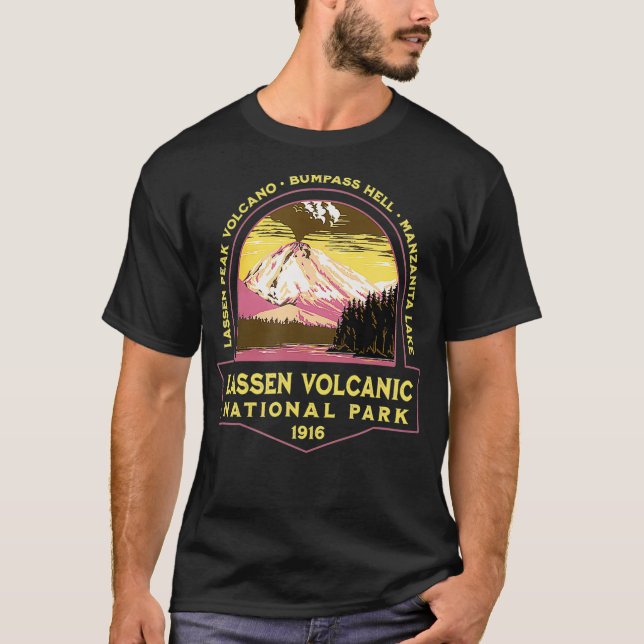 Lassen Vulkanischer Nationalpark California Retro  T-Shirt (Vorderseite)