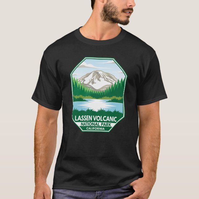 Lassen-Vulkanischer Nationalpark Minimal Retro Emb T-Shirt (Vorderseite)