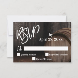 Lässige Typografie Holzfass-Hochzeit RSVP Karte