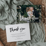 Lässiges Skript und Foto | Hochzeit Dankeskarte<br><div class="desc">Diese moderne und stilvolle Hochzeitskarte bietet Ihnen Ihr Foto auf der Vorderseite mit einem Overlay lässiger handgeschriebener Schrift-Typografie und einem Spot für eine persönliche Nachricht in Schwarz-Weiß auf der Rückseite.</div>
